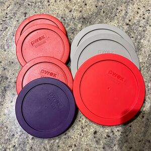 Pyrex Replacement Lid Set - Red, Gray, Purple